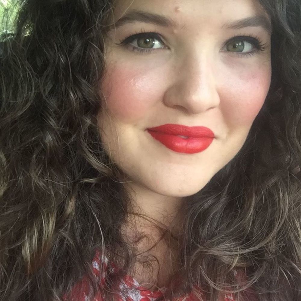 Meet your Posh Ambassador, Elizabeth